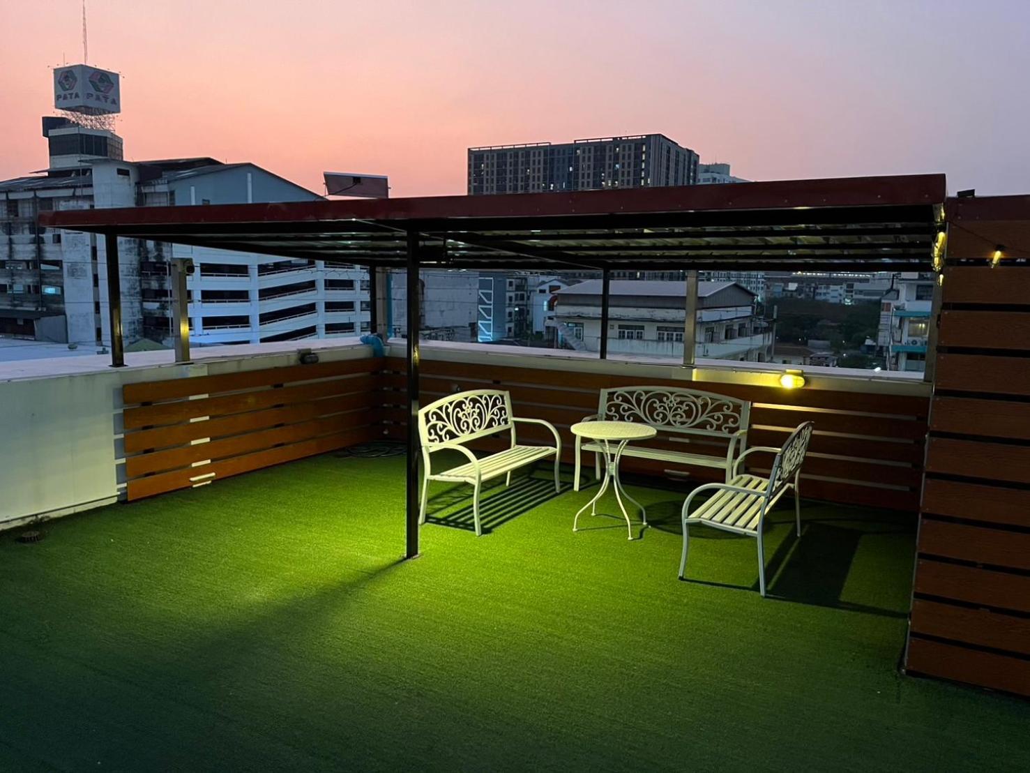 Sunset Residence Pinklao Bangkok Exterior photo